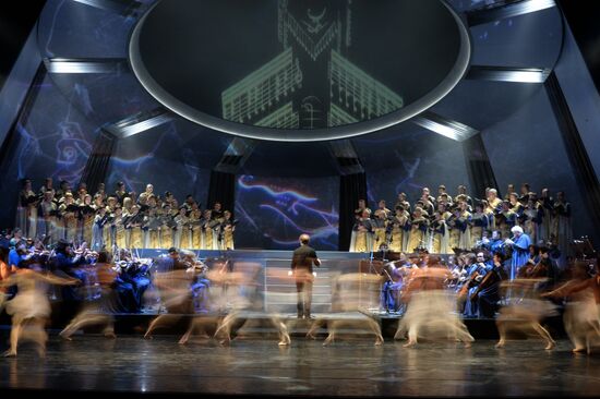 Premiere of Vladimir Vasilyev's play "Dona nobis pacem"