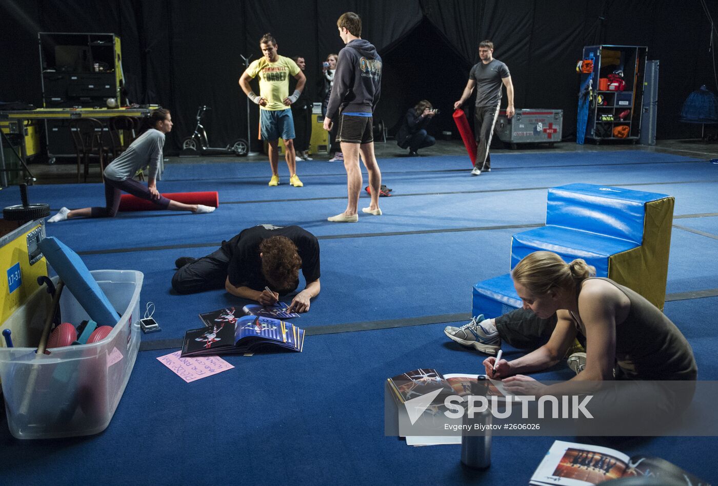Cirque du Soleil Rus. Behind the scenes