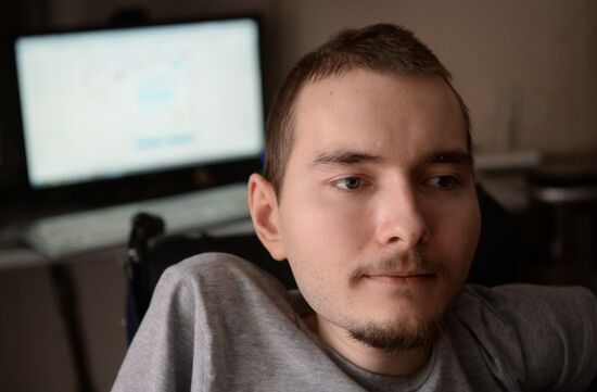 Russian Valery Spiridonov agrees to world's first head transplant