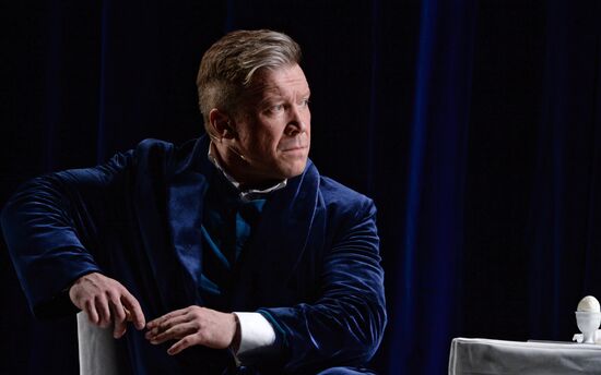 Mephisto staged at Chekhov Moscow Art Theater