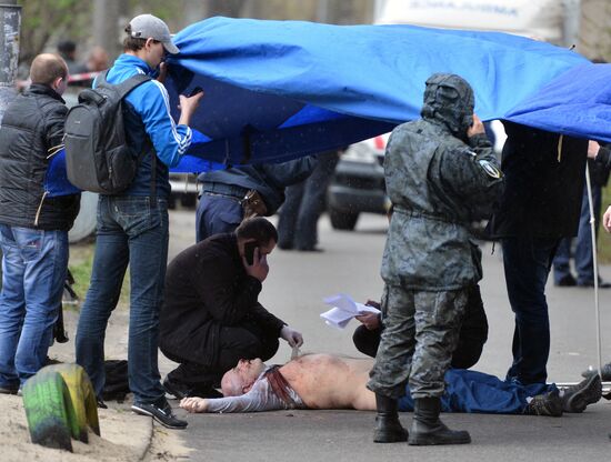 Opposition journalist Oles Buzina shot dead in Kiev