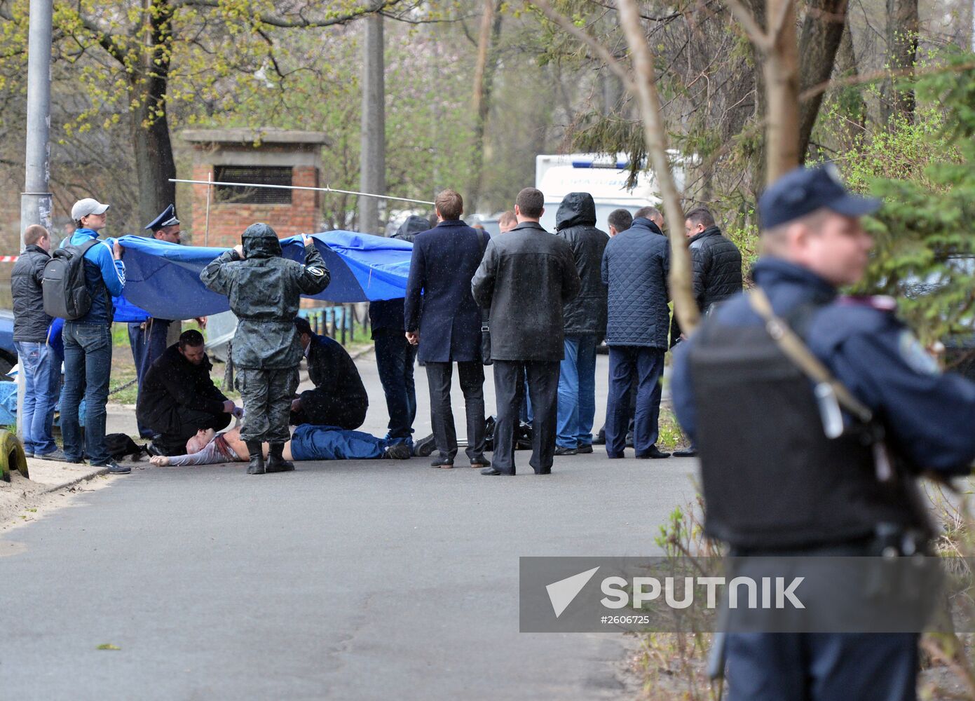 Opposition journalist Oles Buzina shot dead in Kiev