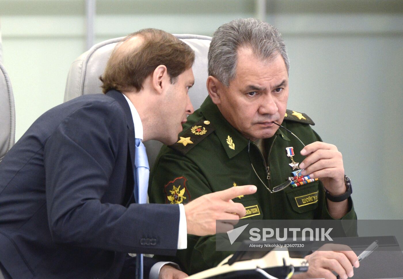 President Putin visits National Defense Control Center