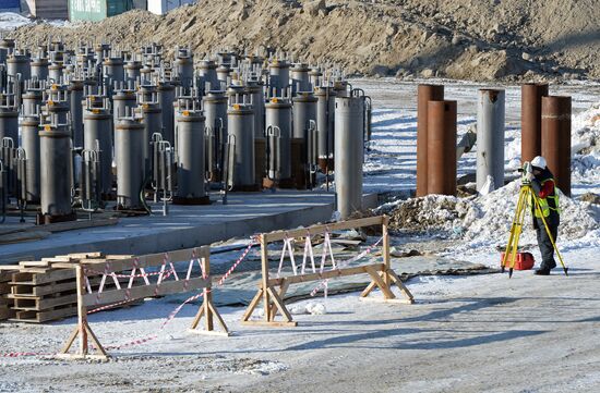 Liquefied natural gas (LNG) plant construction in Yamal