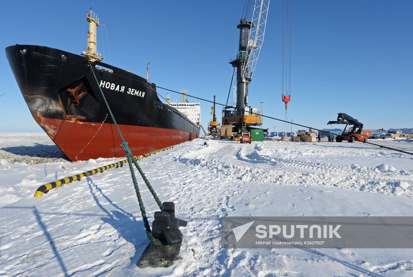 Liquefied natural gas (LNG) plant construction in Yamal
