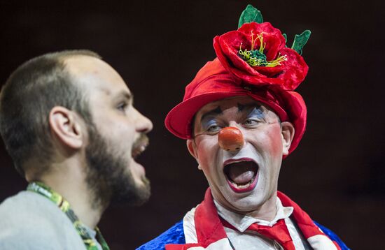 Backstage Secrets workshop at Big Moscow Circus