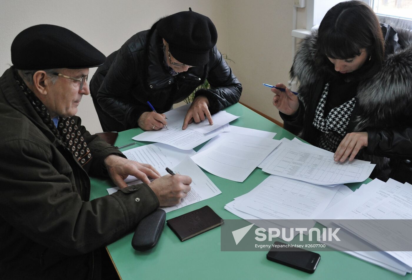 Issuing official papers for wildfire victims in Trans-Baikal Territory