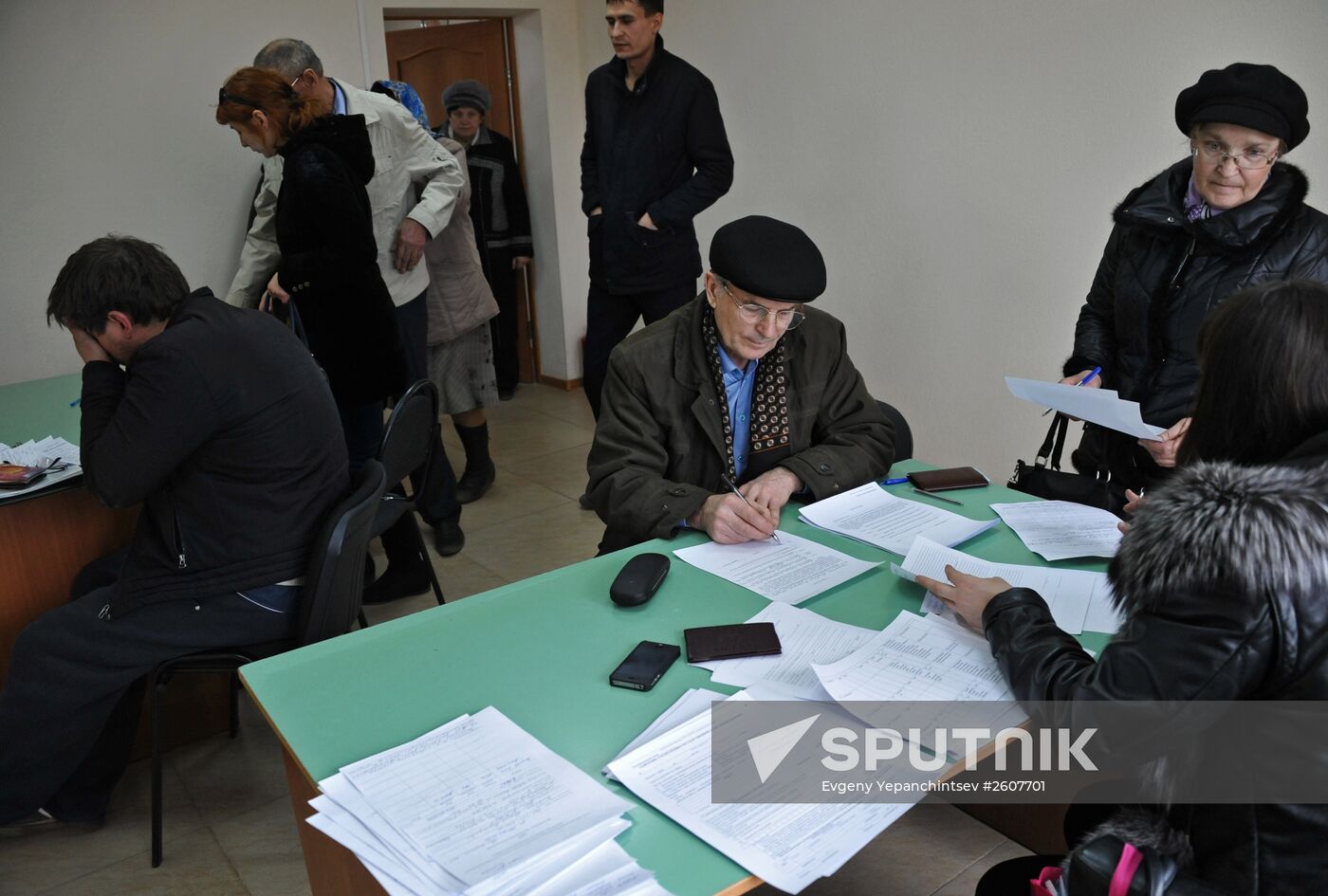 Issuing official papers for wildfire victims in Trans-Baikal Territory