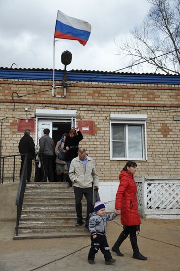 Issuing official papers for wildfire victims in Trans-Baikal Territory