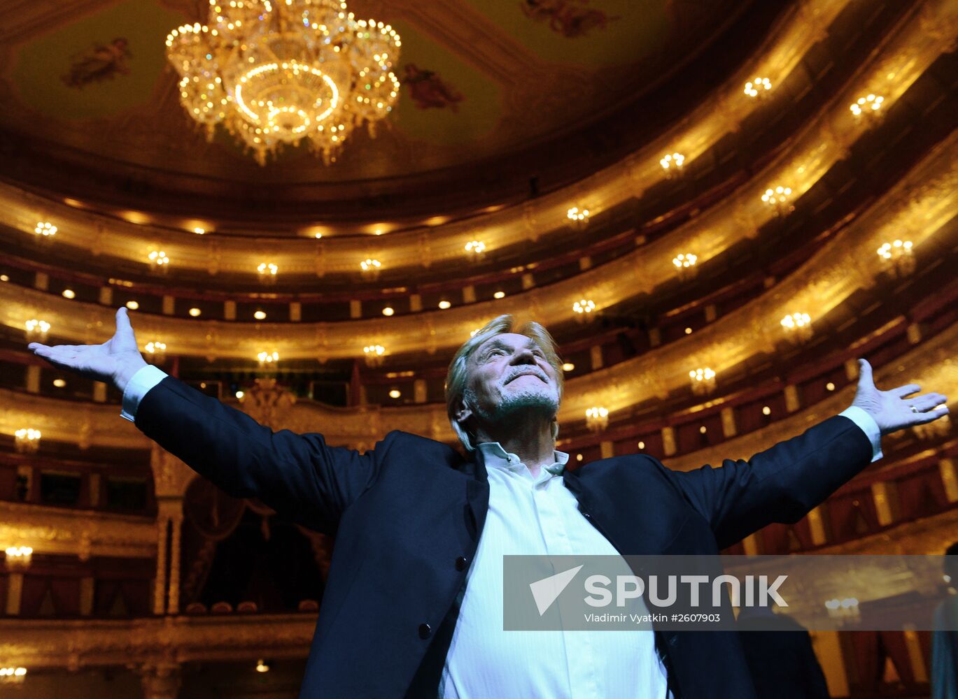 Dress rehearsal of "Dona Nobis Pacem" in Bolshoi Theater