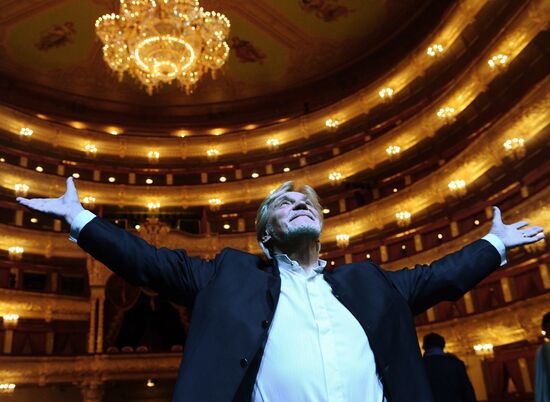 Dress rehearsal of "Dona Nobis Pacem" in Bolshoi Theater