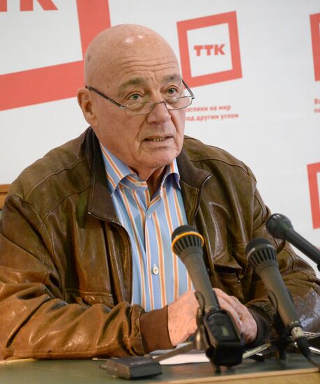 Total Dictation 2015 international literacy event in Moscow