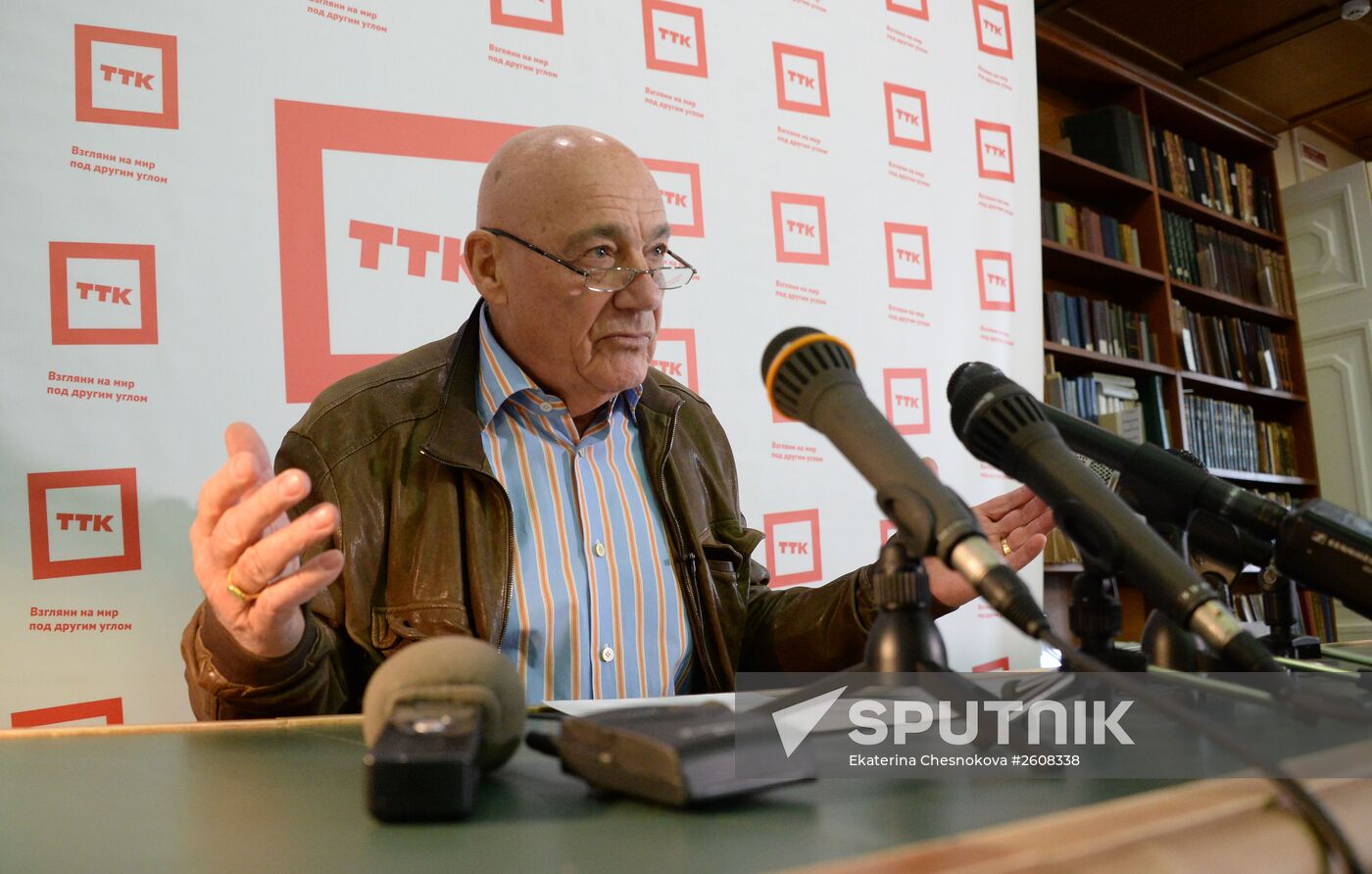 Total Dictation 2015 international literacy event in Moscow