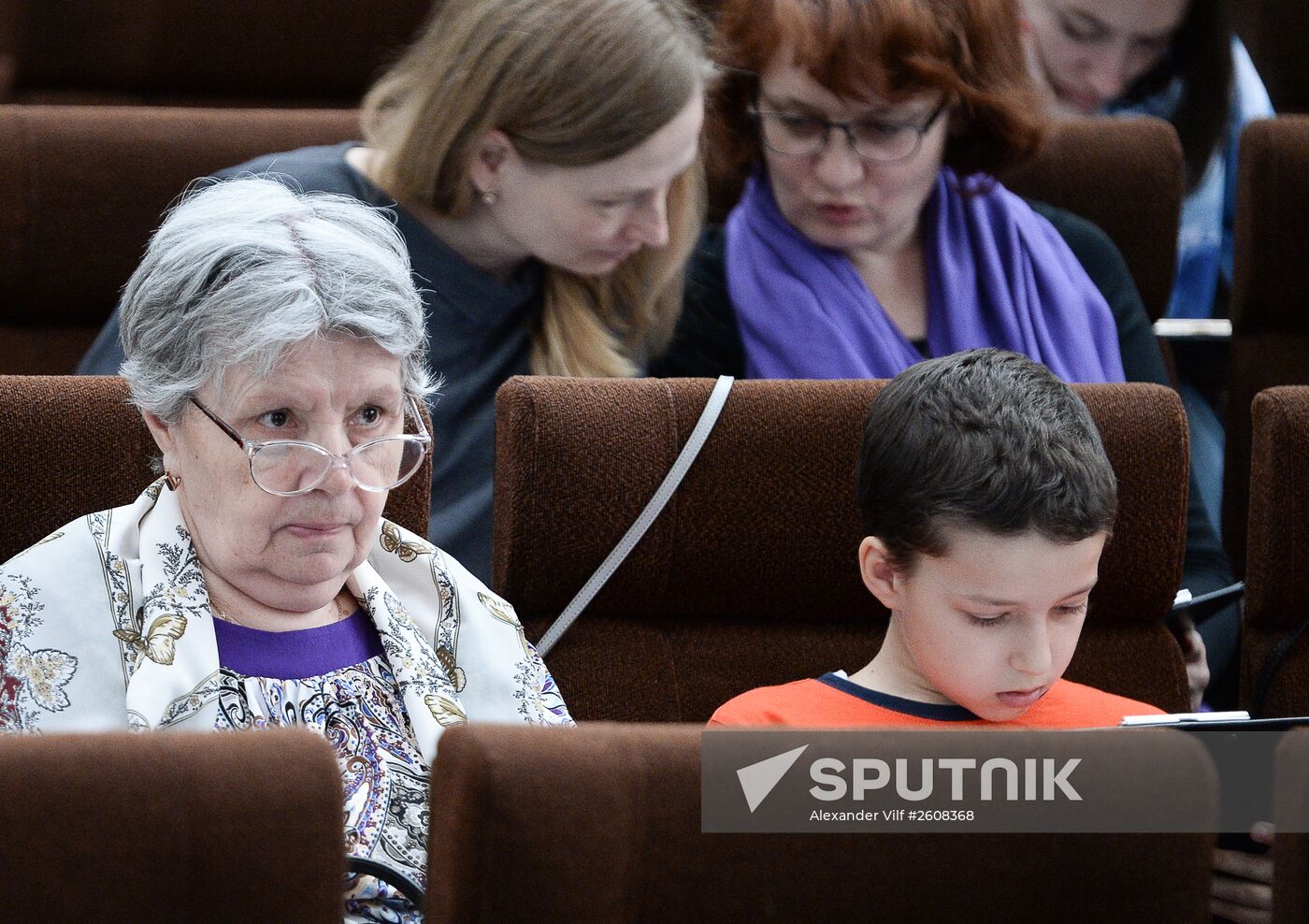 Total Dictation 2015 international literacy event in Moscow