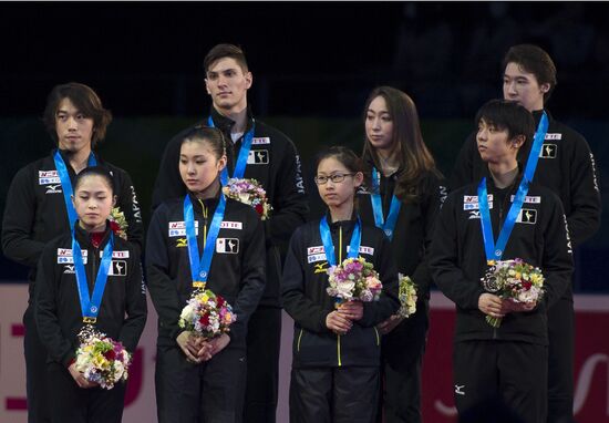 ISU World Team Trophy winners awarded in Tokyo