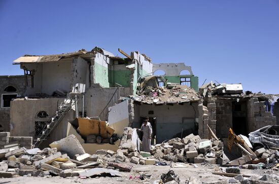 Aftemath of Saudi-led coalition's air raids in Yemen
