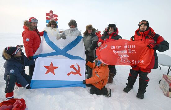 Opening of North Pole 2015 drifting polar station in Arctic Ocean