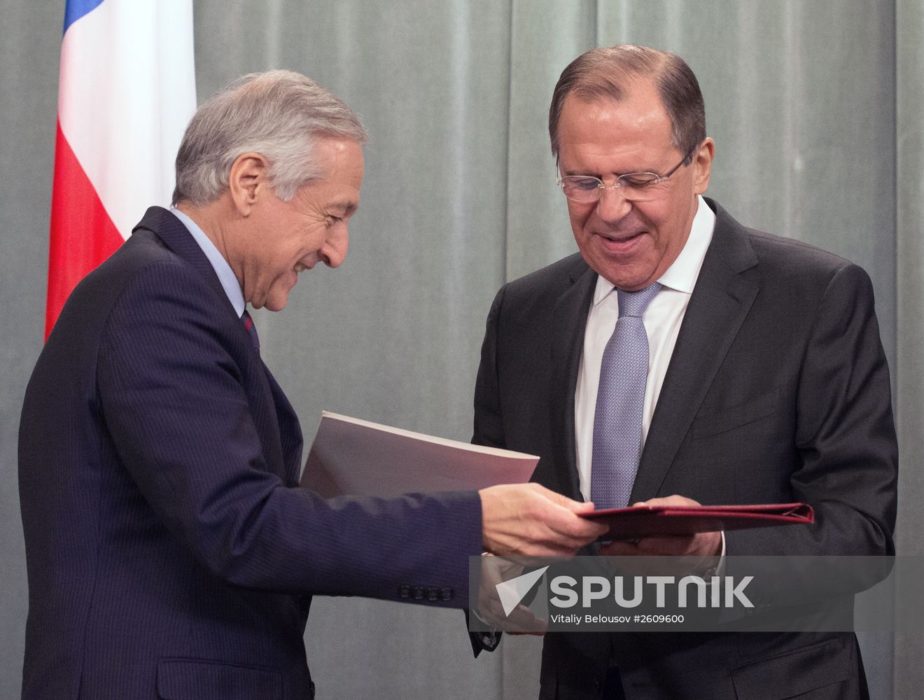 Russian Foreign Minister Sergei Lavrov meets with his Chilean counterpart Heraldo Munoz