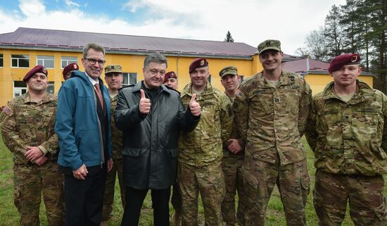 US military instructors arrive in Ukraine