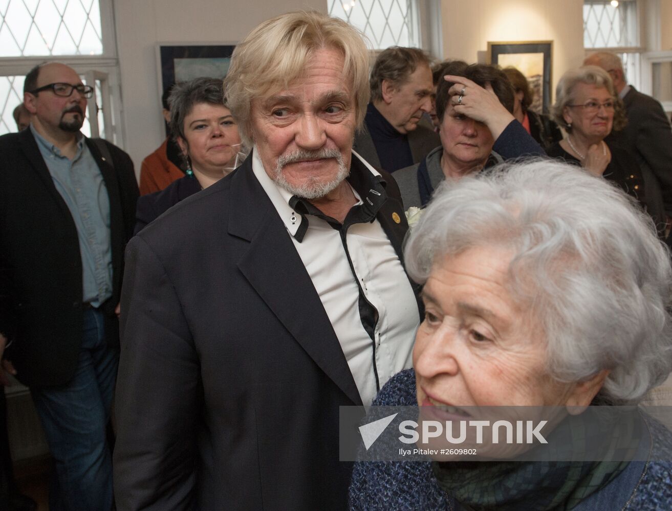 V.Vasiliev's exhibition "A Spark Of Deity in Every Phrase" opens in Moscow
