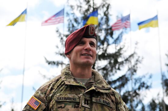 US military instructors arrive in Ukraine