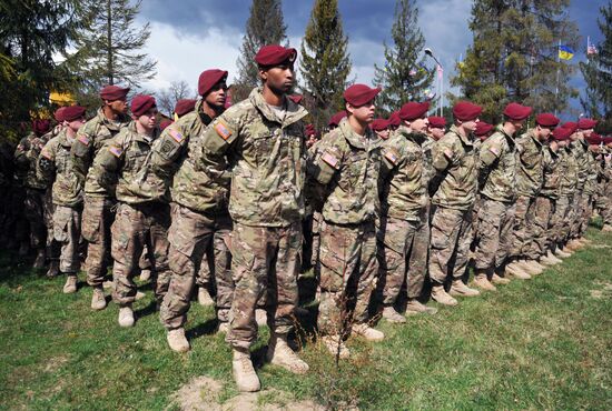 US military instructors arrive in Ukraine