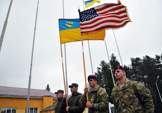 US military instructors arrive in Ukraine
