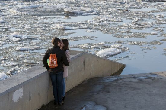 Ice drifts down the Irtysh River in Omsk