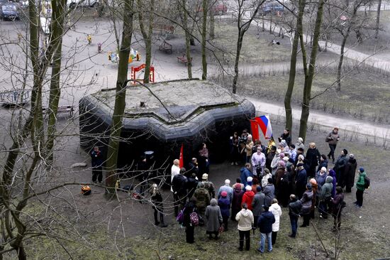 Pillbox museum opens in St. Petersburg