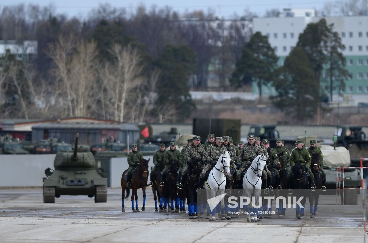 Joint training of soldier formations and mechanized units for Victory Parade