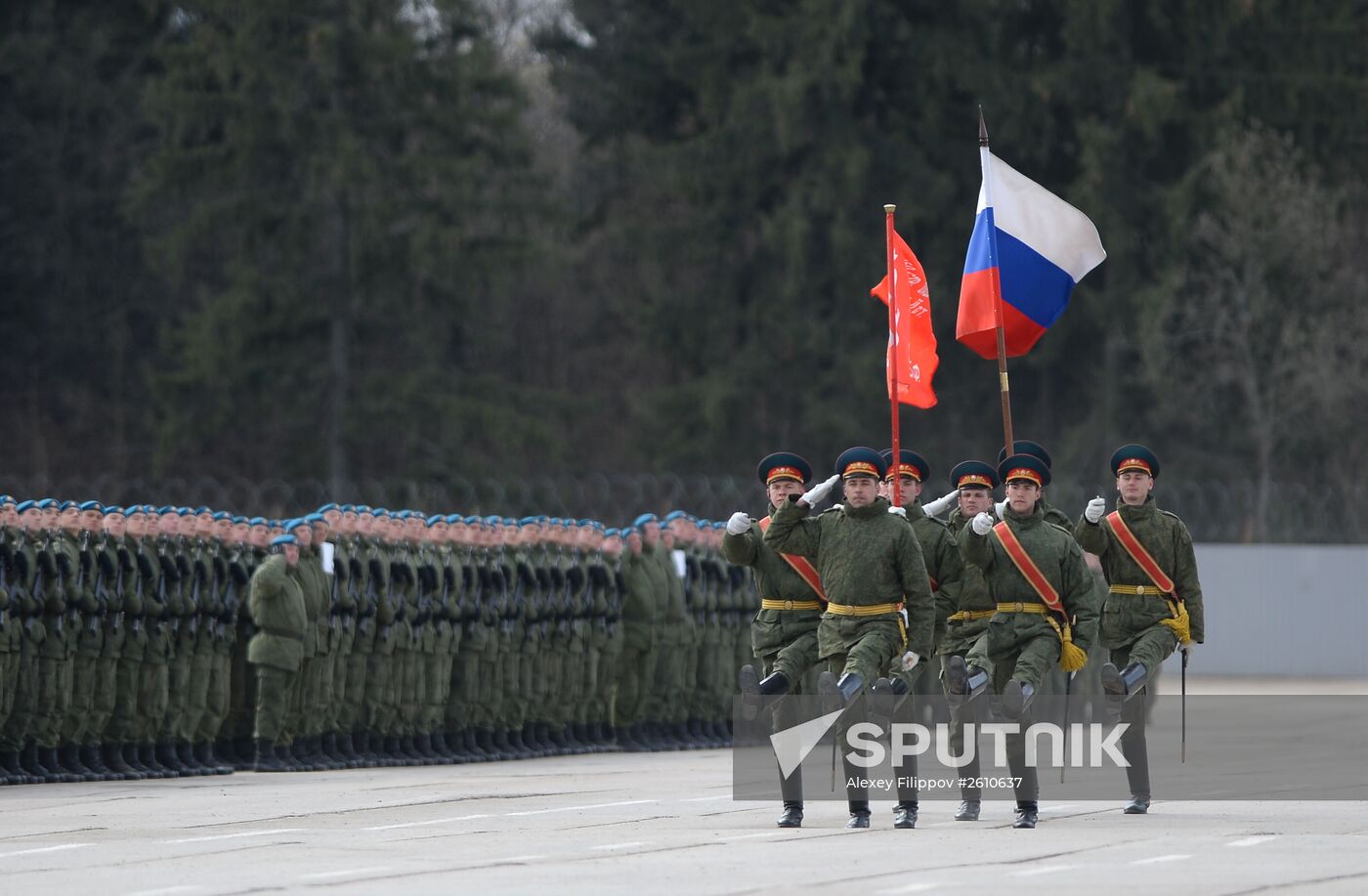 Joint training of soldier formations and mechanized units for Victory Parade