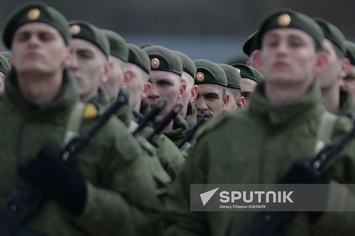 Joint training of soldier formations and mechanized units for Victory Parade