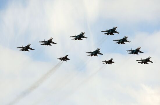 Joint training of soldier formations and mechanized units for Victory Parade