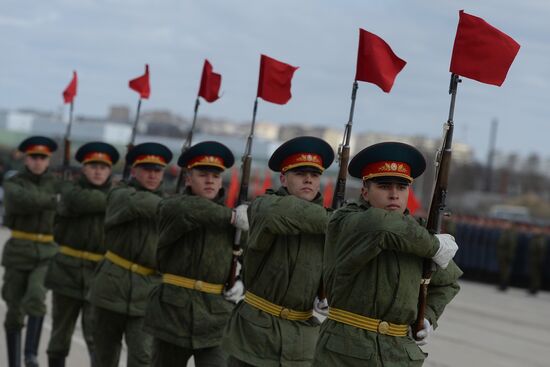Joint training of soldier formations and mechanized units for Victory Parade