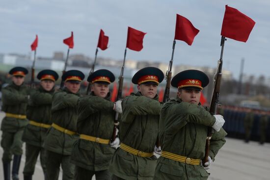 Joint training of soldier formations and mechanized units for Victory Parade