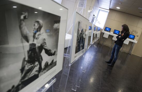 Photo show devoted to 70th Victory anniversary