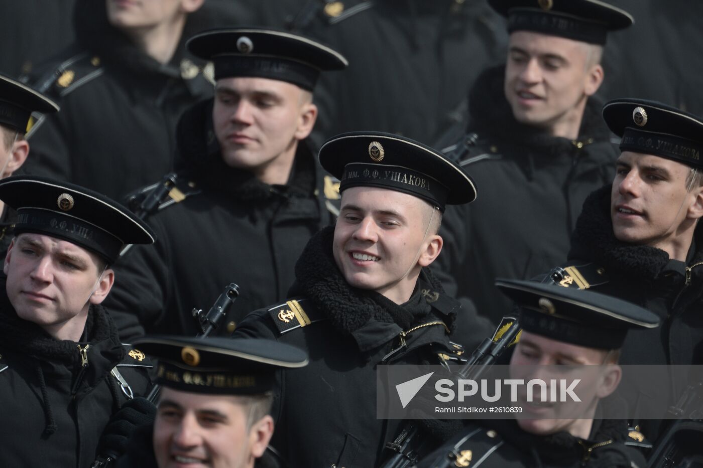 Joint training of foot and mechanized units for Victory Parade
