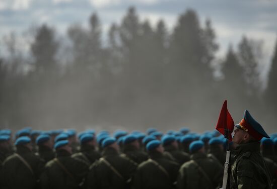 Joint training of soldier formations and mechanized units for Victory Parade