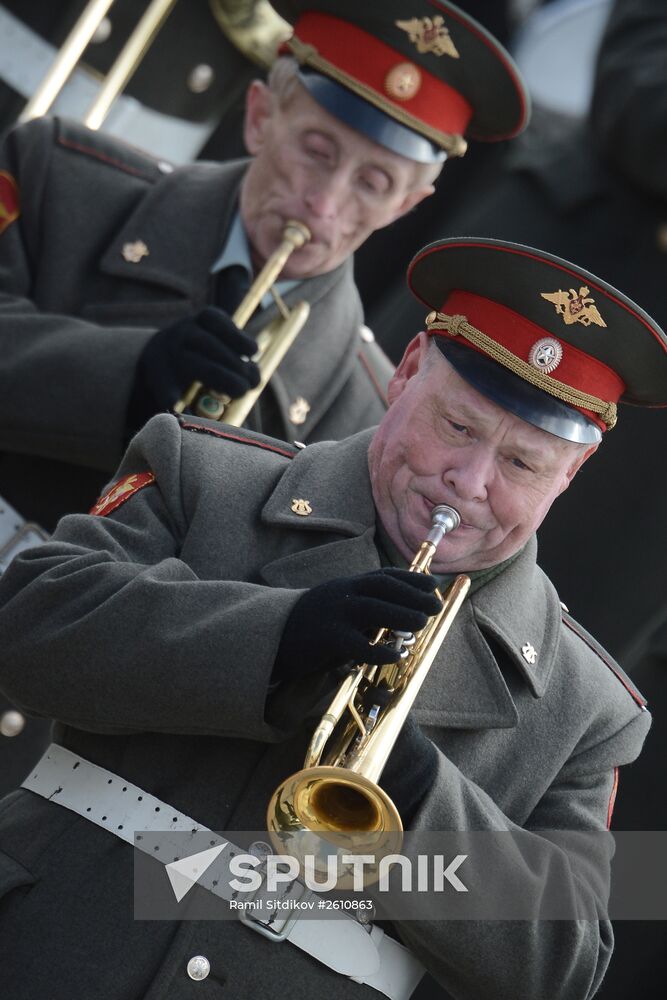 Joint training of foot and mechanized units for Victory Parade