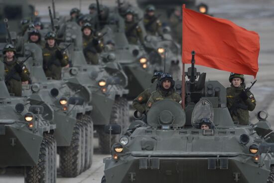 Joint training of soldier formations and mechanized units for Victory Parade