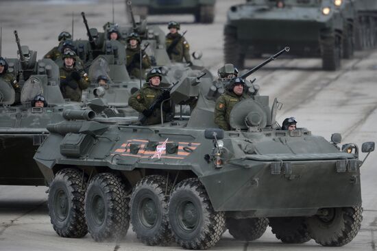 Joint training of soldier formations and mechanized units for Victory Parade