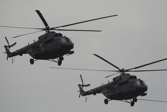 Joint training of soldier formations and mechanized units for Victory Parade