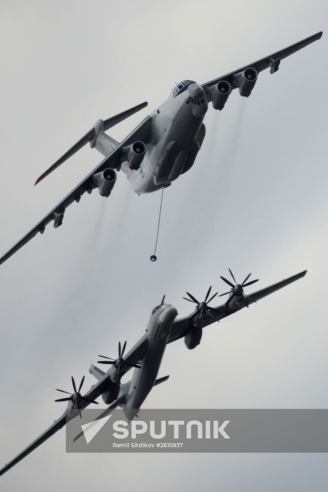 Joint training of soldier formations and mechanized units for Victory Parade