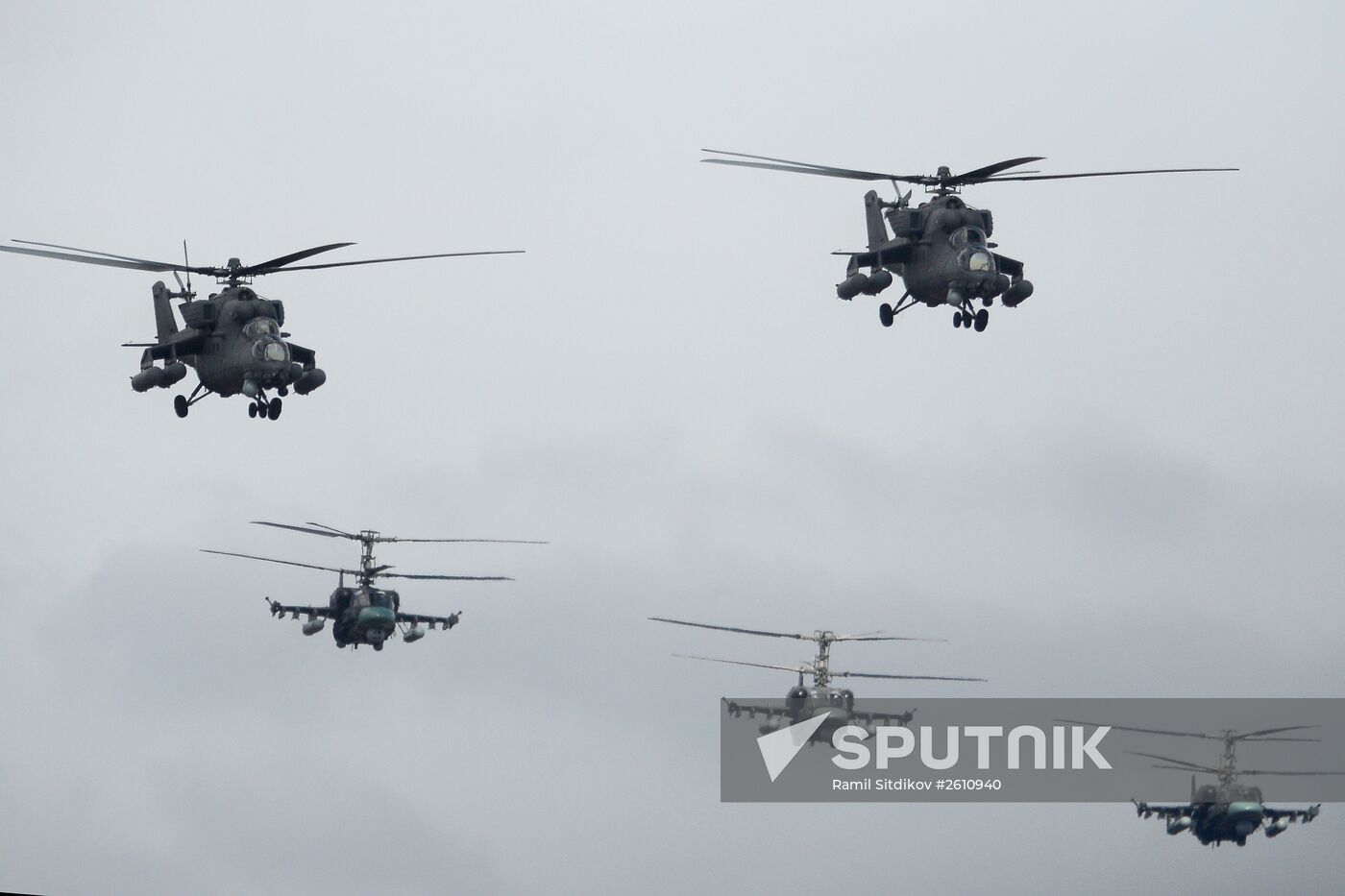 Joint training of soldier formations and mechanized units for Victory Parade
