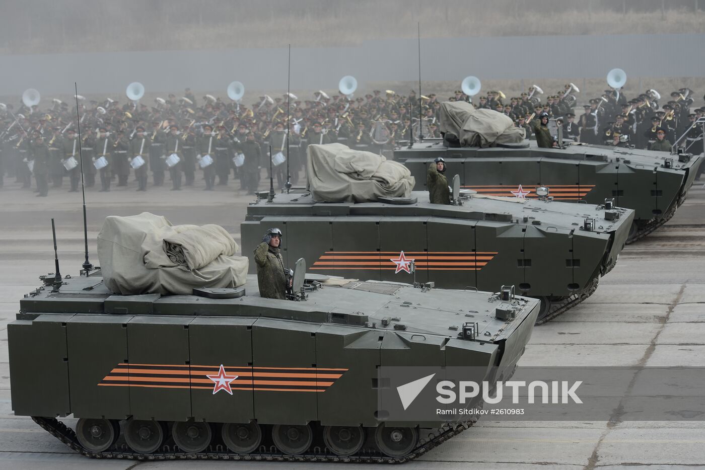 Joint training of soldier formations and mechanized units for Victory Parade