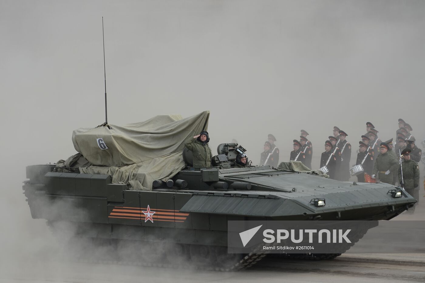 Joint training of soldier formations and mechanized units for Victory Parade