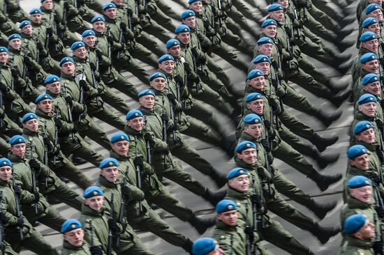 Joint training of soldier formations and mechanized units for Victory Parade
