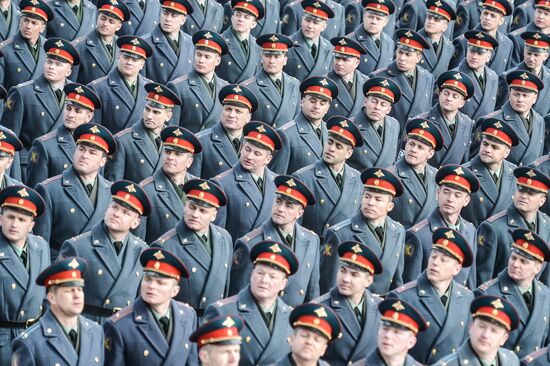 Joint training of foot and mechanized units for Victory Parade