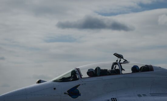 Preparations for air show as part of Victory Day Parade