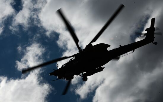 Preparations for air show as part of Victory Day Parade